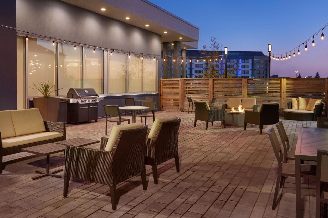 By Marriott Toronto Southwest 3* Mississauga