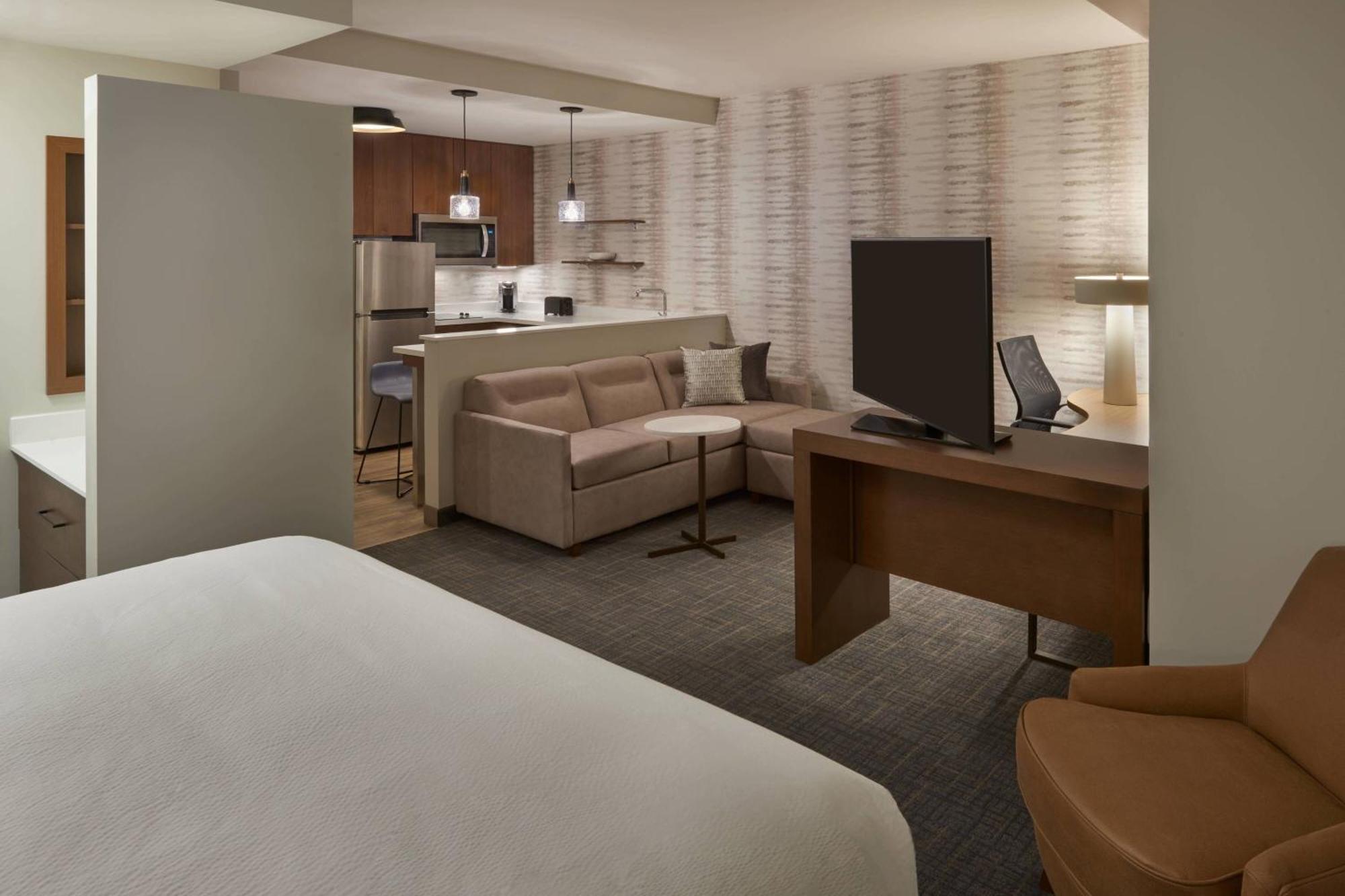 By Marriott Toronto Southwest